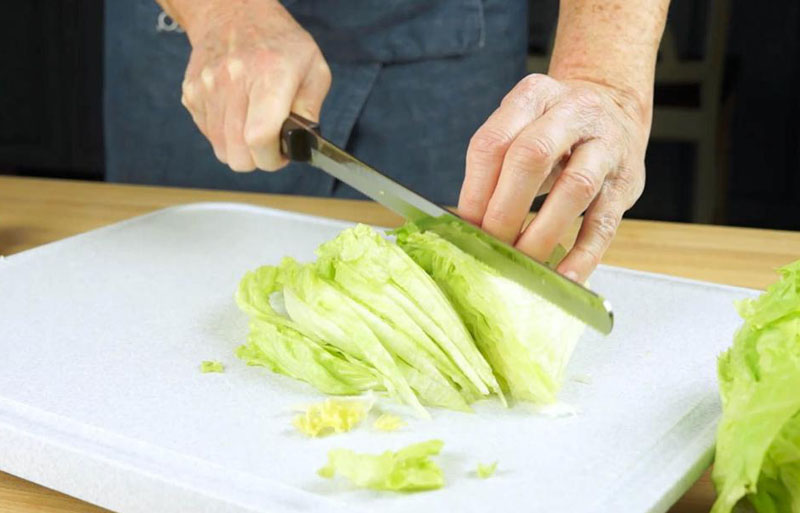 How To Cut Iceberg Lettuce