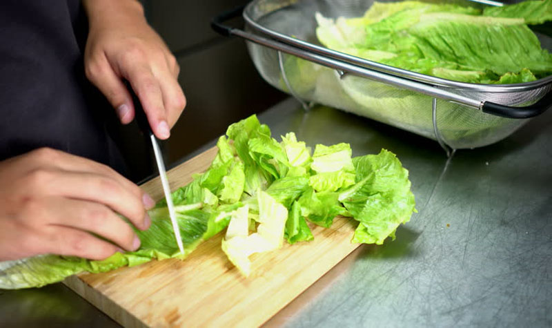 How To Cut Iceberg Lettuce
