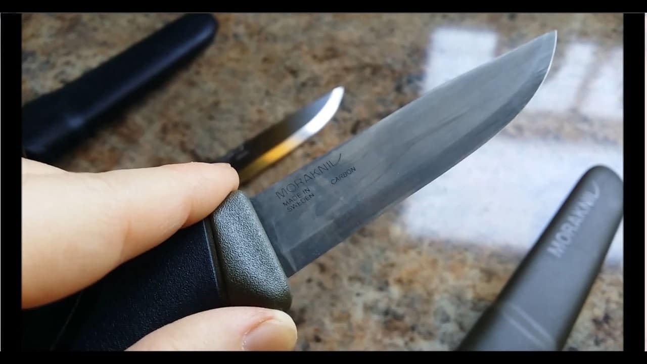 How To Remove The Patina From Carbon Steel Knives